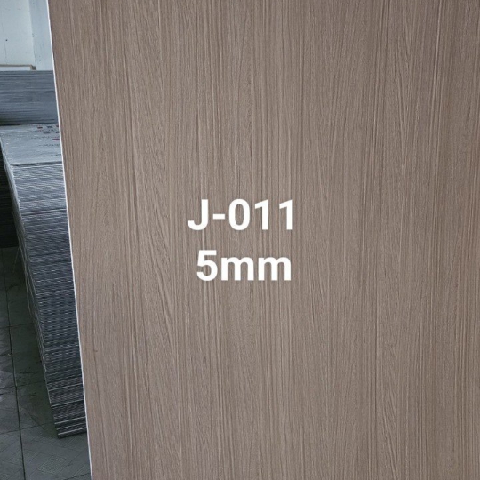 Tấm ốp than tre J011