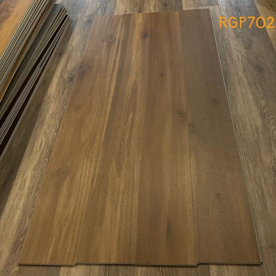 Sàn nhựa hèm khoá RGP702